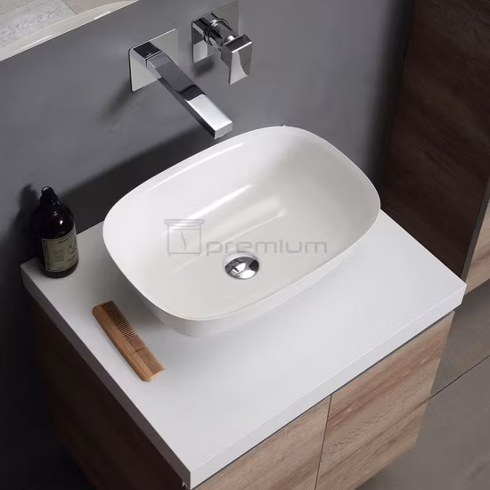 合板バスルームキャビネット、バスルームミラーとセラミックシンク付き